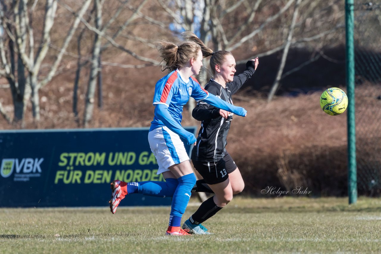 Bild 71 - wBJ Holstein Kiel II - Kieler MTV : Ergebnis: 2:1